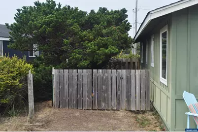 1101 NW Pacific Wy, Waldport, OR 97394 - Photo 17
