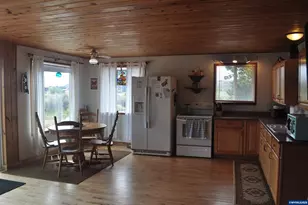 1101 NW Pacific Way, Waldport, OR 97394 - Photo 3