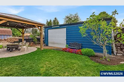 733 Meadowlawn Dr SE, Salem, OR 97317 - Photo 3