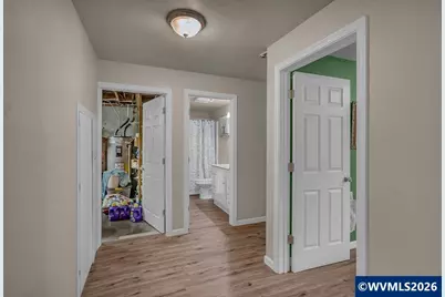 733 Meadowlawn Dr SE, Salem, OR 97317 - Photo 25
