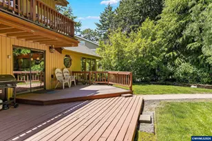 1141 NW Charlemagne Pl, Corvallis, OR 97330 - Photo 47