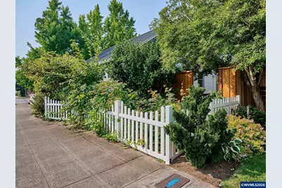 112 NW 3rd Av, Canby, OR 97013 - Photo 23