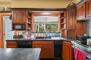 650 Liberty St SE, Salem, OR 97301 - Photo 29