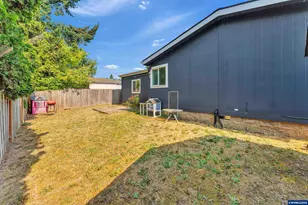 1514 Granite St, Woodburn, OR 97071 - Photo 25