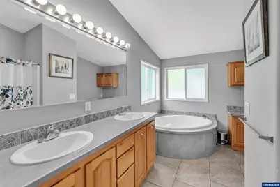 1514 Granite St, Woodburn, OR 97071 - Photo 21