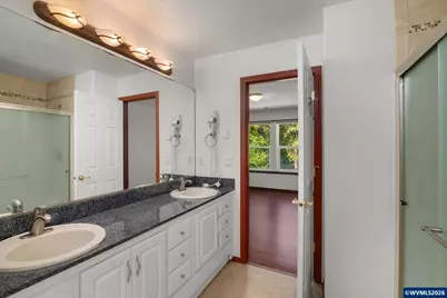 534 NE South Shore Rd, Portland, OR 97211 - Photo 21