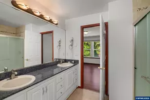 534 NE South Shore Rd, Portland, OR 97211 - Photo 21