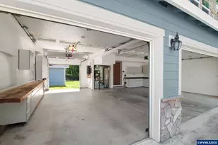 534 NE South Shore Rd, Portland, OR 97211 - Photo 27