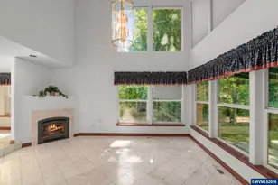 534 NE South Shore Rd, Portland, OR 97211 - Photo 9