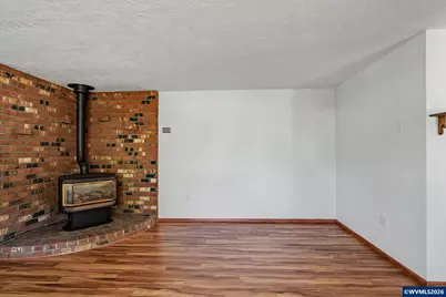 80 Berry St, Lebanon, OR 97355 - Photo 7