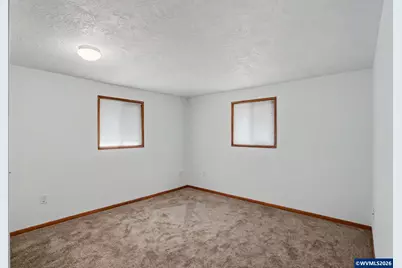 80 Berry St, Lebanon, OR 97355 - Photo 17