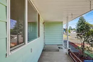 80 Berry St, Lebanon, OR 97355 - Photo 5