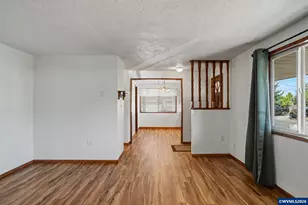 80 Berry St, Lebanon, OR 97355 - Photo 9