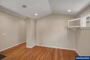 710 SE St Andrews Ln, Dallas, OR 97338 - Photo 7