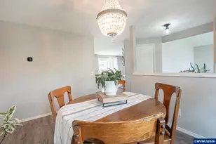849 E 9th Ct, Lafayette, OR 97127 - Photo 11