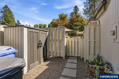 1871 Lexington Cir SE, Salem, OR 97306 - Photo 39