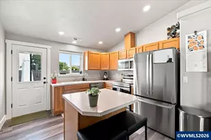 4279 Vicki Way NE, Salem, OR 97305 - Photo 15