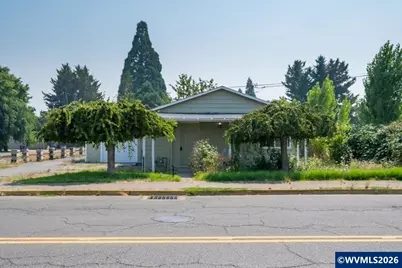 215 N Polk St, Independence, OR 97351 - Photo 1