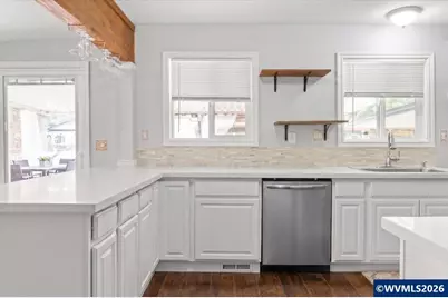 1915 5th St NE, Salem, OR 97301 - Photo 15