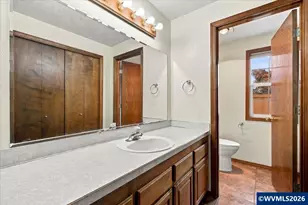 3224 18th St SE, Albany, OR 97322 - Photo 13