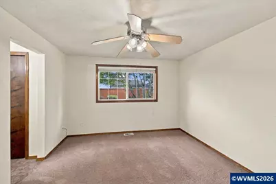 3224 18th St SE, Albany, OR 97322 - Photo 11