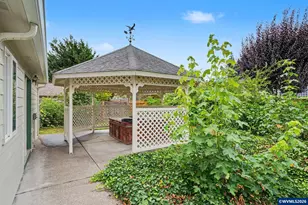 1553 E Burnett St, Stayton, OR 97383 - Photo 39