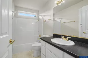 1553 E Burnett St, Stayton, OR 97383 - Photo 33
