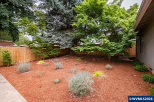 5295 Red Leaf Dr S, Salem, OR 97306 - Photo 35