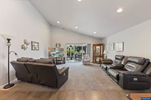 1590 SE Barberry Ave, Dallas, OR 97338 - Photo 13