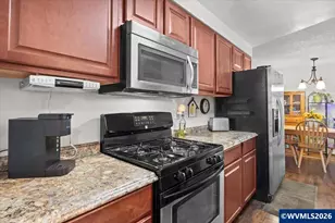 2456 Ermine St SE, Albany, OR 97322 - Photo 15