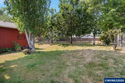 2456 Ermine St SE, Albany, OR 97322 - Photo 37