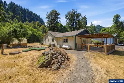 20658 Abiqua Rd N, Scotts Mills, OR 97375 - Photo 29