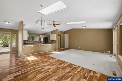 20658 Abiqua Rd N, Scotts Mills, OR 97375 - Photo 9