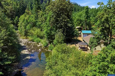 20658 Abiqua Rd N, Scotts Mills, OR 97375 - Photo 3