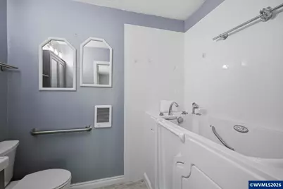 20658 Abiqua Rd N, Scotts Mills, OR 97375 - Photo 21