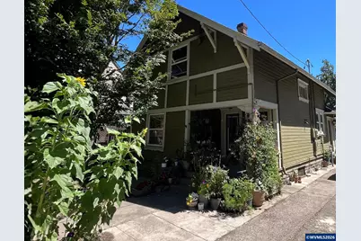 415 SW 11th St, Corvallis, OR 97333 - Photo 1