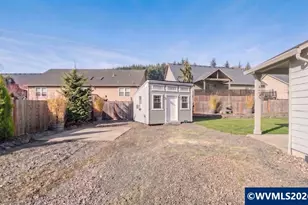 1473 Meadow Ave, Silverton, OR 97381 - Photo 41