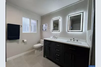 438 NW Douglas St, Dallas, OR 97338 - Photo 13