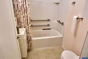 4649 Harcourt Ave NE, Keizer, OR 97303 - Photo 15