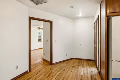 645 NW Kings Bl, Corvallis, OR 97330 - Photo 11