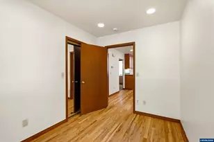 645 NW Kings Bl, Corvallis, OR 97330 - Photo 19
