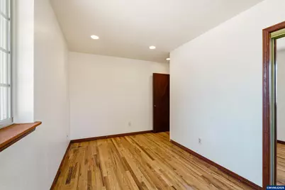 645 NW Kings Bl, Corvallis, OR 97330 - Photo 21