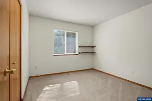221 W Lincoln St, Carlton, OR 97111 - Photo 25