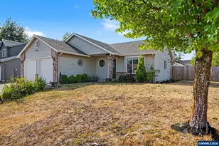 221 W Lincoln St, Carlton, OR 97111 - Photo 3