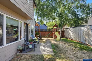 2337 Margarett St NW, Salem, OR 97304 - Photo 31