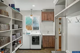 2716 D St NE, Salem, OR 97301 - Photo 19