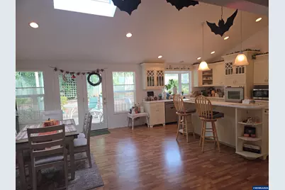 6804 Lemongrass Lp S, Salem, OR 97306 - Photo 7