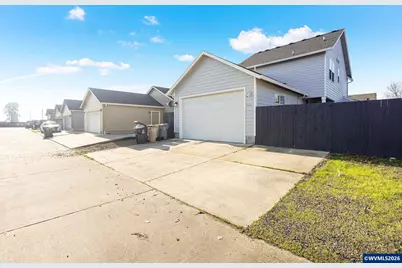 3824 Ryunkin St SE, Albany, OR 97322 - Photo 3