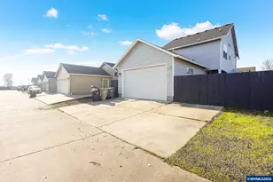 3824 Ryunkin St SE, Albany, OR 97322 - Photo 3