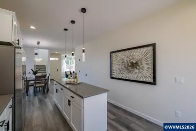 528 S 7th St, Independence, OR 97351 - Photo 13